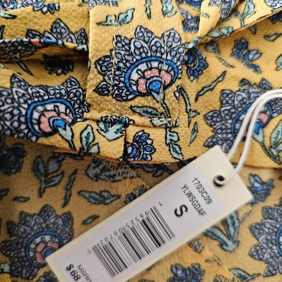 Max Studio Paper bag High Waisted Floral Crepe Tie Waist Shorts - Picture 5 of 8